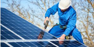 Installation Maintenance Panneaux Solaires Photovoltaïques à Rousson